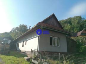  Searching for Family house, Family house, Žarnovica, Slovakia